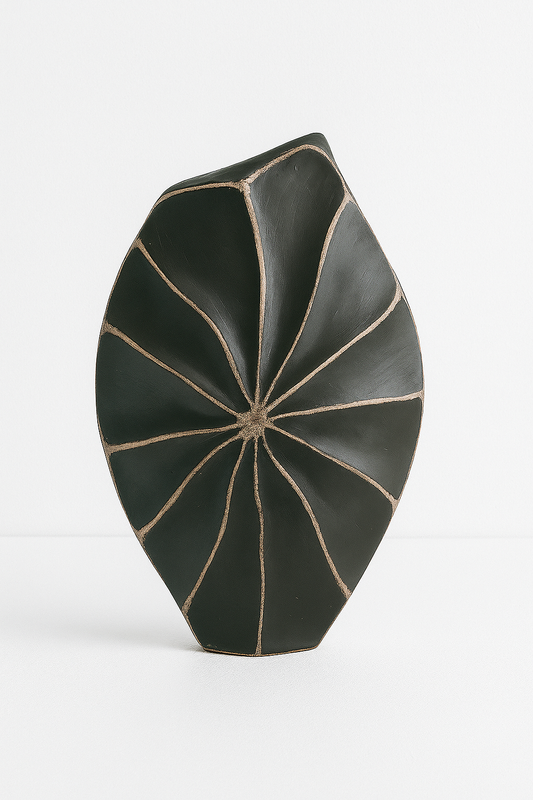 Mila Siyah Yaprak Vazo