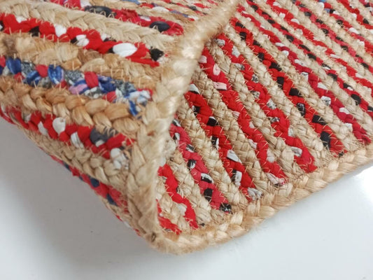 Doğal Jüt Halı – 120×180 cm (Kırmızı Desenli)