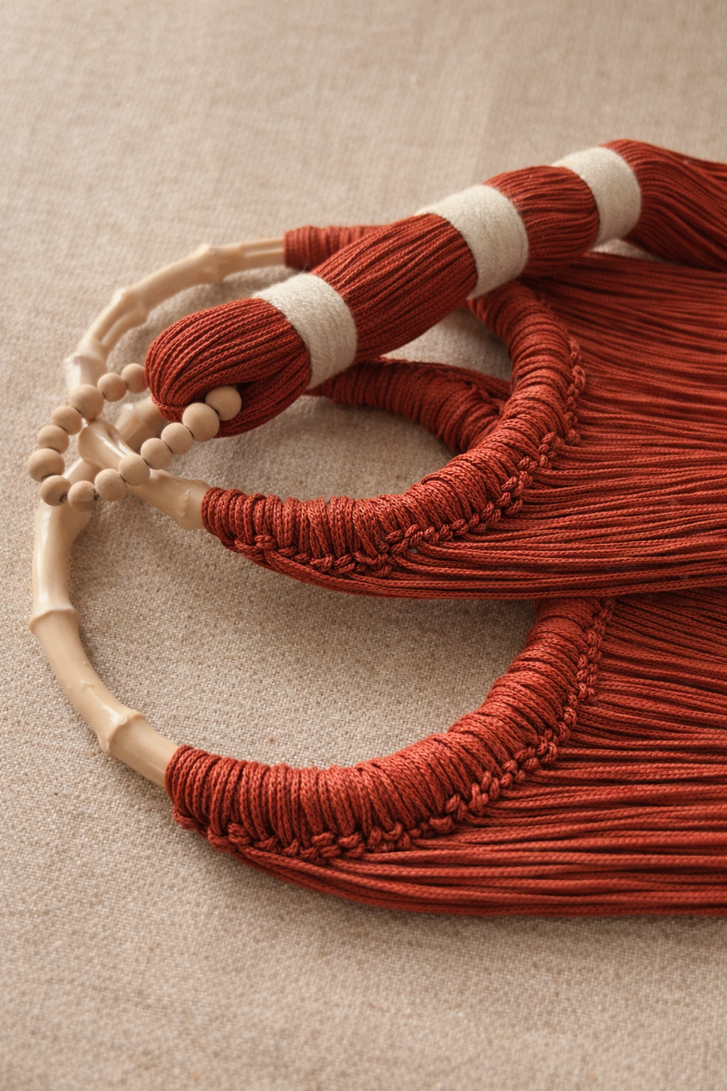 Trioa 3’lü Duvar Dekoru – Doğal İp & Ahşap Halka Kiremit